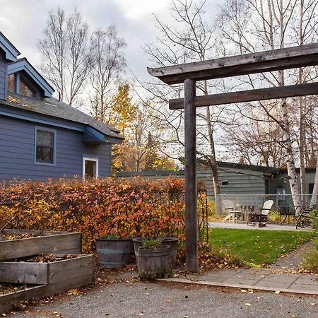 Apartamento Fireweed Gardens In Roger'S Park Anchorage Exterior foto